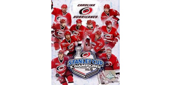 Carolina Hurricanes porazila Nashville Predators v první hře play-off