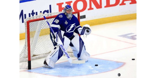 Tampa Bay Lightning porazila Montreal Canadiens ve hře 2 finále NHL Tampa Bay Lightning porazila Montreal Canadiens ve hře 2 finále NHL
