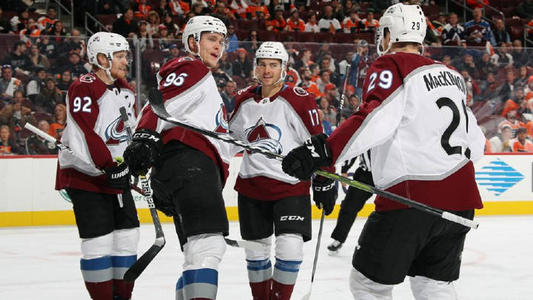 Colorado Avalanche poráží Vegas Golden Knights v prodloužení